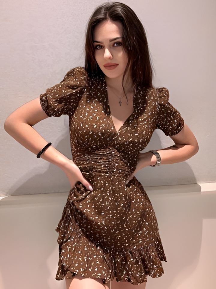 Юлия привлекательная девушка из Фрязево цена от 1500 руб