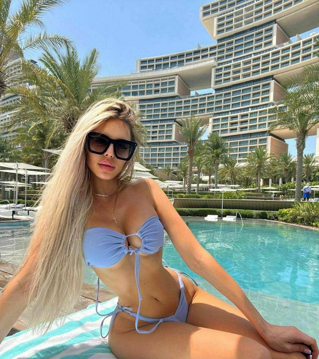 Яна привлекательная девушка из Фрязево цена от 6000 руб